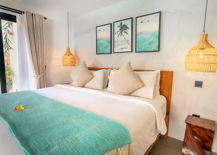 Mint, 3br Tropical Escape, Near Bintang Supermarket * Seminyak