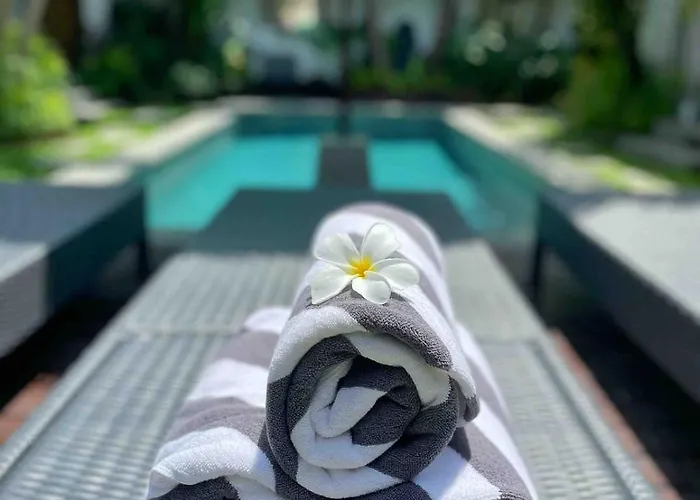 Mint, 3br Tropical Escape, Near Bintang Supermarket Seminyak