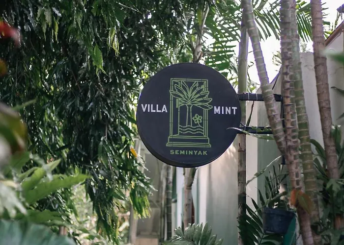 Mint, 3br Tropical Escape, Near Bintang Supermarket * Seminyak